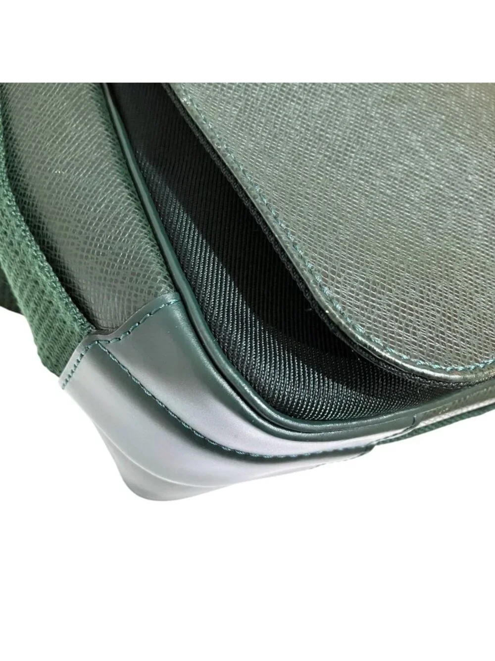 Louis Vuitton Victor Taiga Shoulder Bag Leather